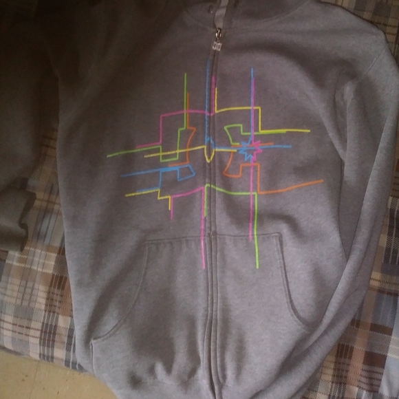 DC Graffiti zip hoodie - Picture 8 of 13